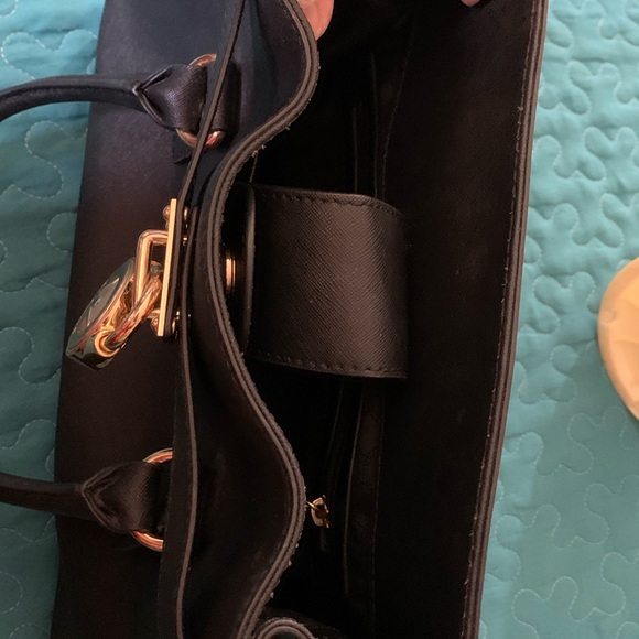 Michael Kors -Black Saffiano Leather Purse with crossbody strap - Picture 10 of 16